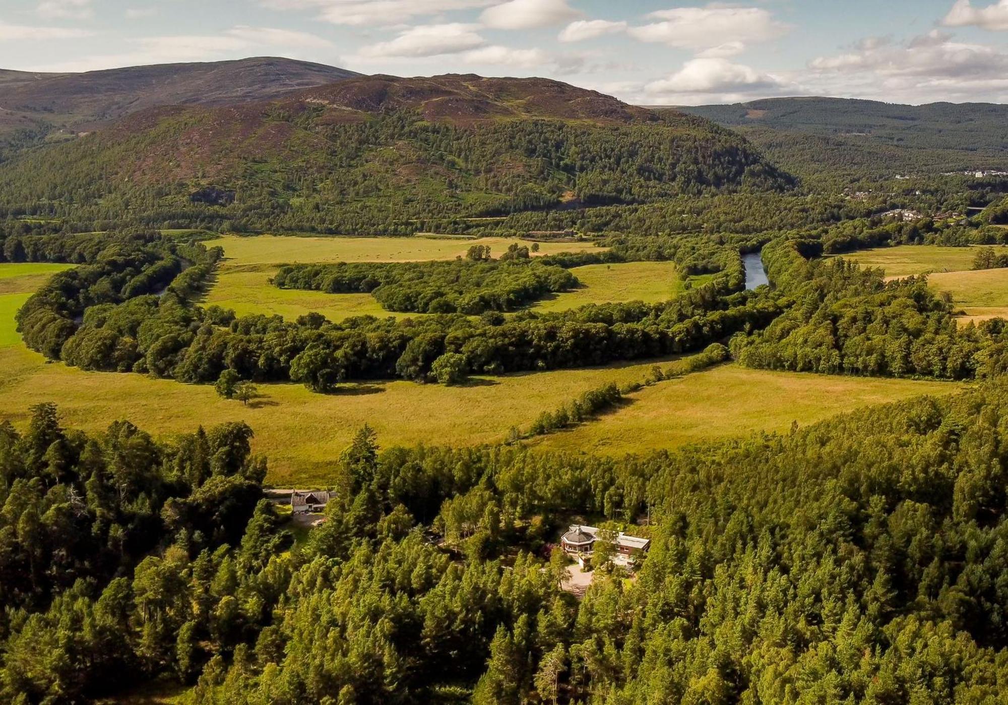 Cairngorm Lodge Rothiemurchus อาวีมอร์ ภายนอก รูปภาพ